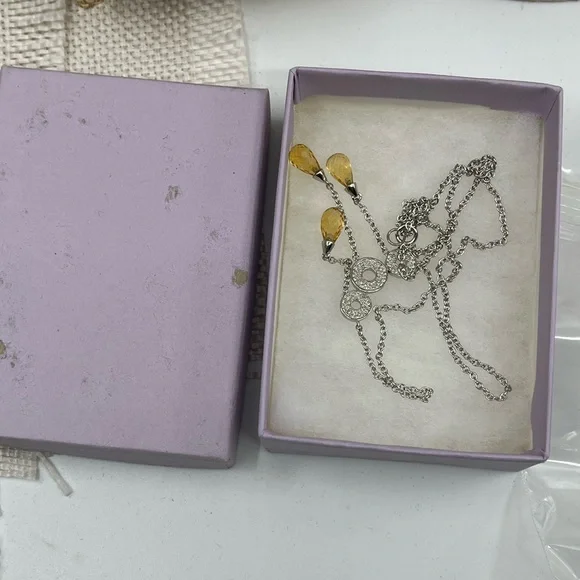 Vintage 10KT White Gold Necklace with Citrine Briolette Drops & Diamond Accents - Picture 14 of 15